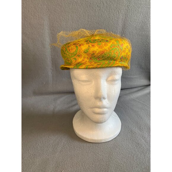 Ladies Yellow and Green Paisley Hat with netting Sz 22 Vintage - Picture 7 of 9